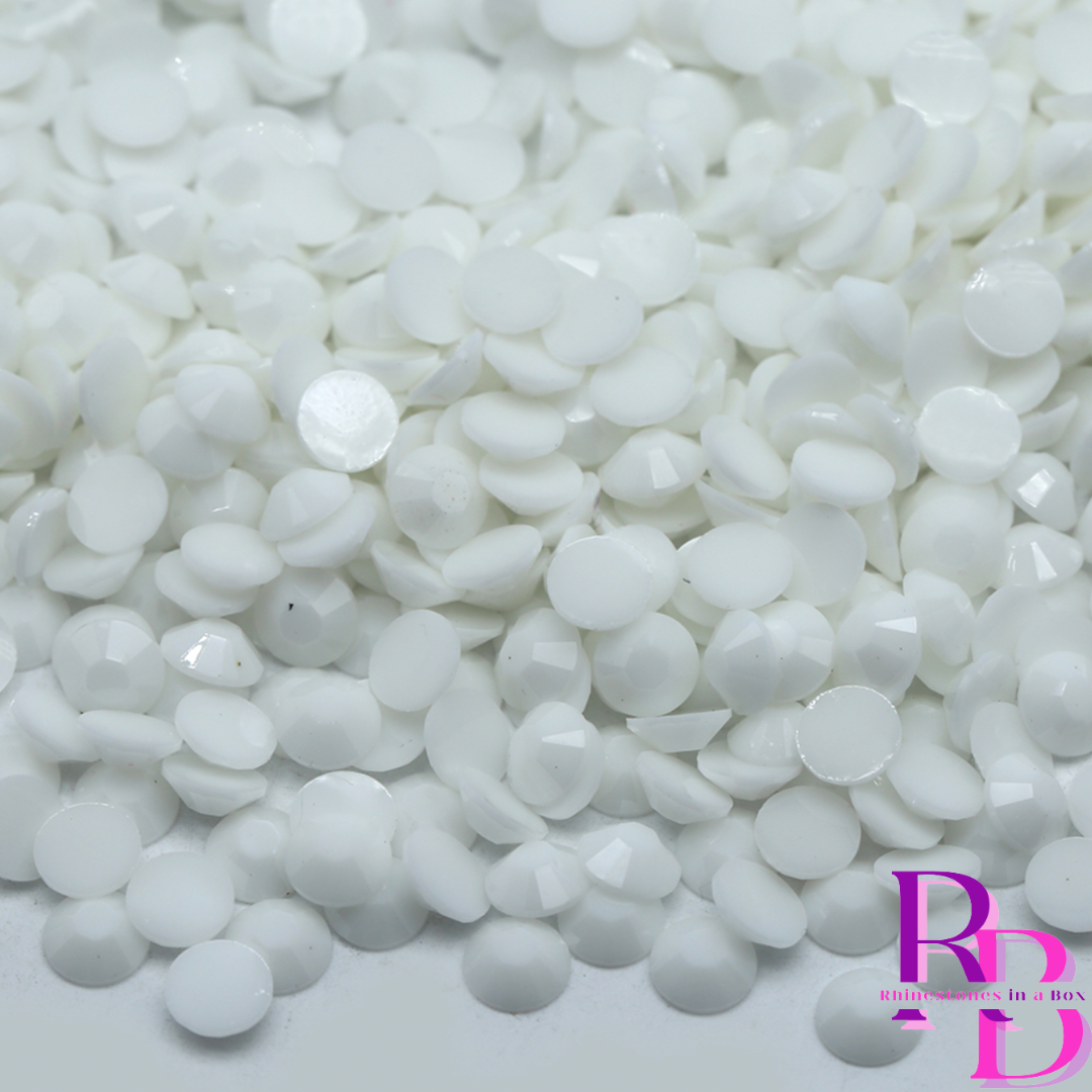 Jelly Solid White Flat Back Resin Rhinestones - 1000 pcs – Gl'amourXx  Designs